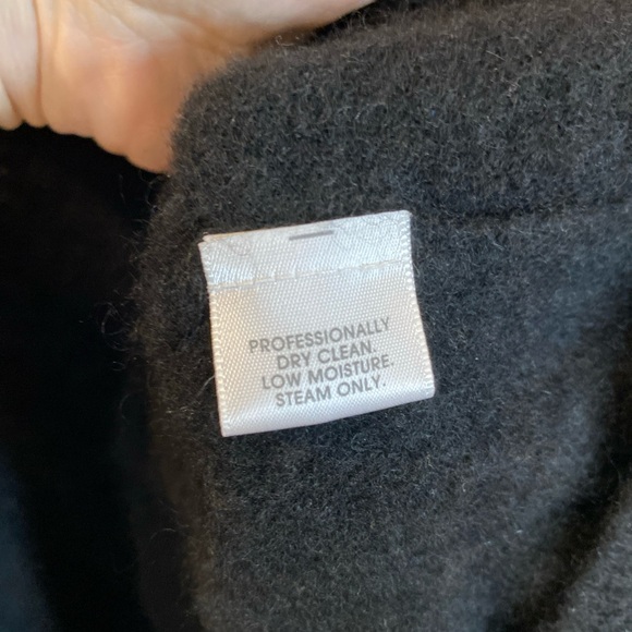 Cashmere by Charter Club 2 Ply 100% Cashmere V Neck Sweater Black Large - Picture 4 of 5